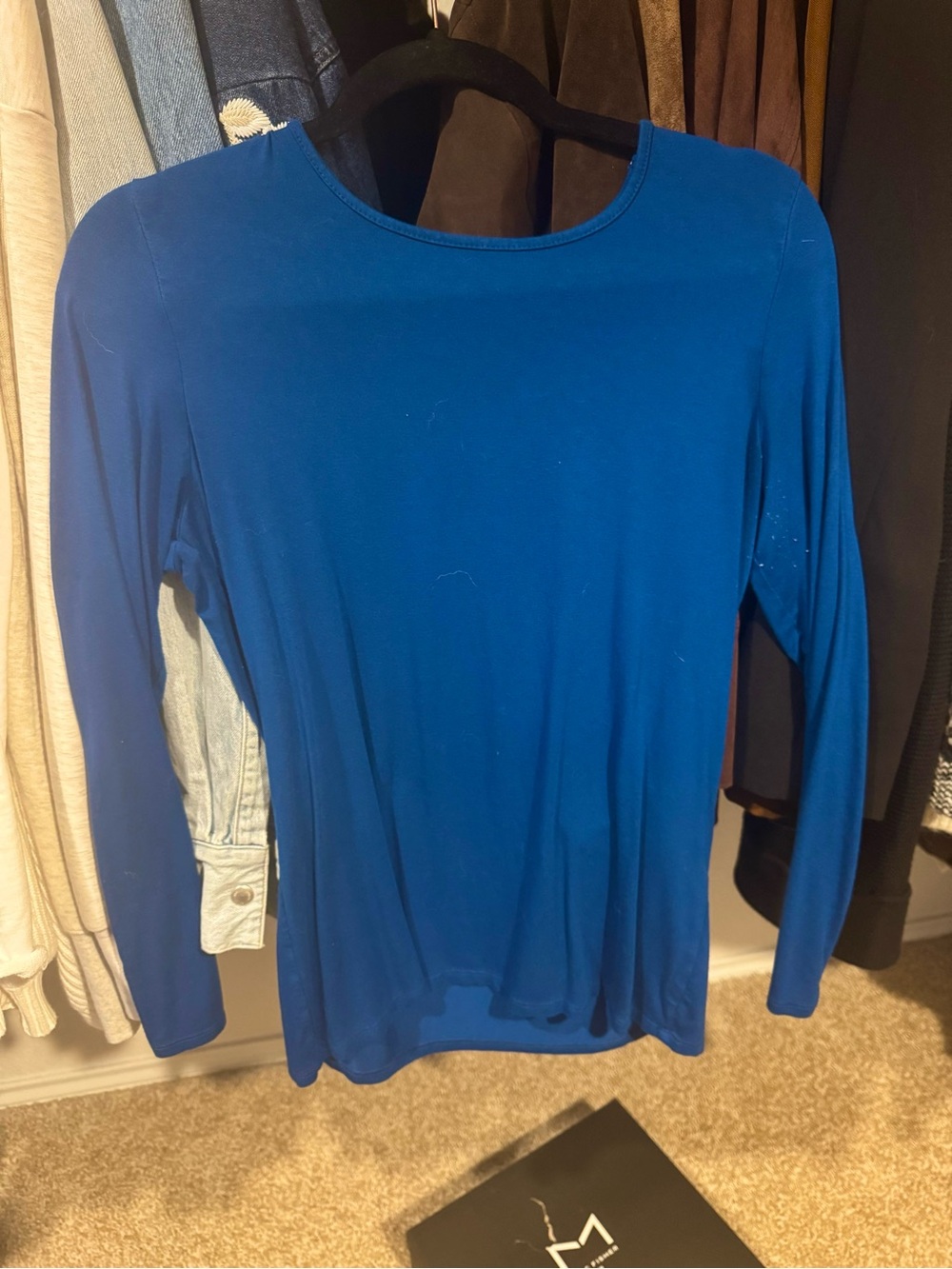 Chico's Deep Blue Long-Sleeve Crewneck Tee